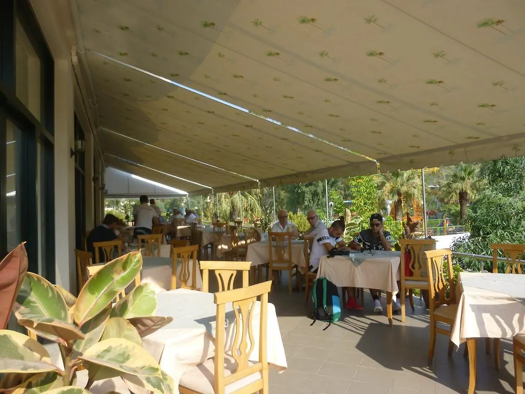 Hotel Rossi Vlorë