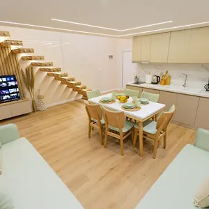 Hotel Arial Lofts